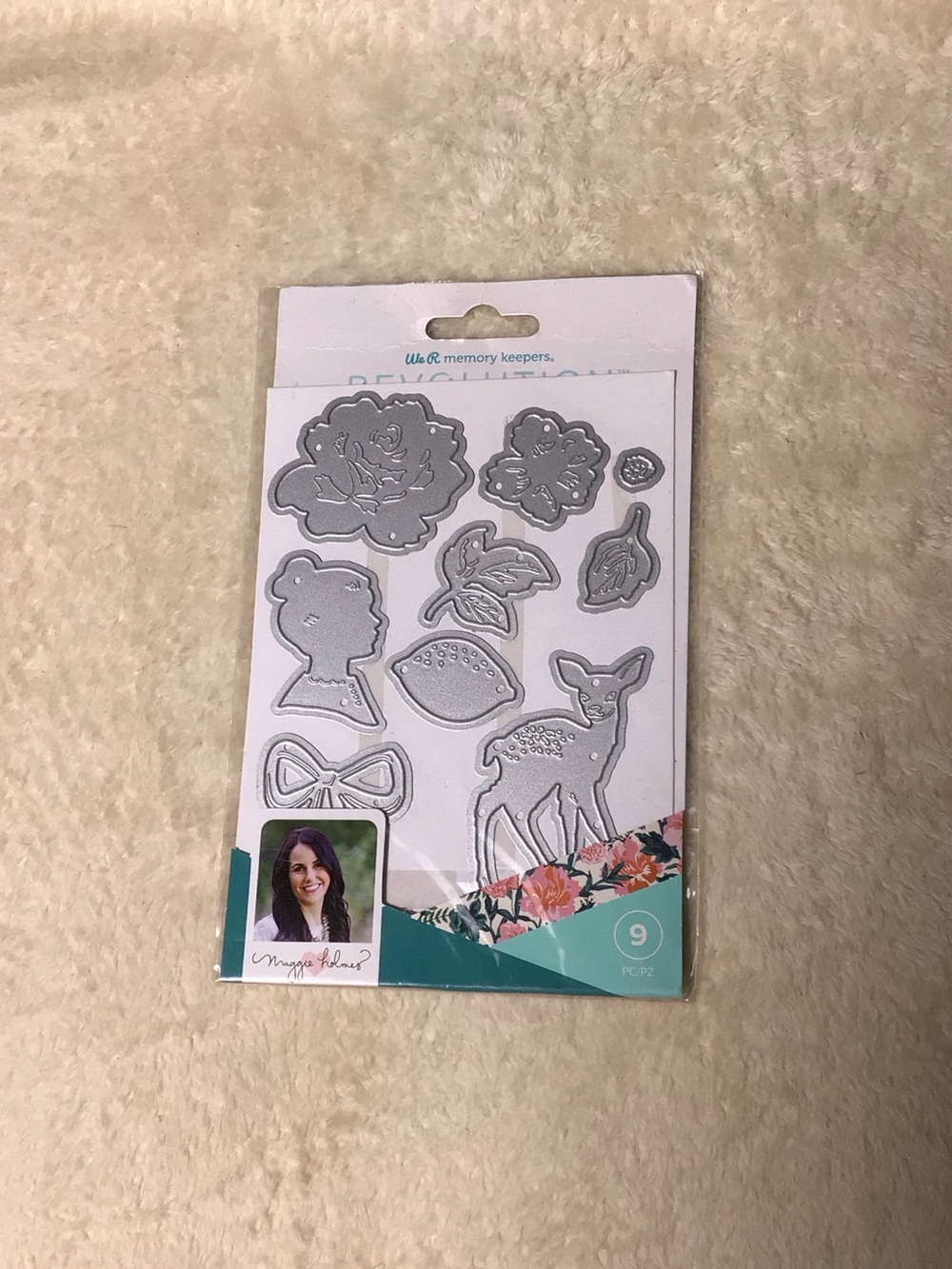 We R Memory Keepers Floral & Deer Craft Die Set